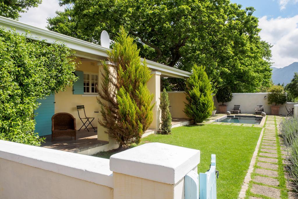 Auberge Clermont Франсгук Екстер'єр фото
